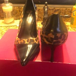 Nine West new, size 7 animal print
